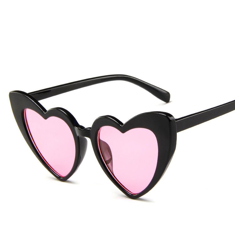 China Plastic Designer Female Lady Fashion Heart Sunglasses Multi Colors 155MM company