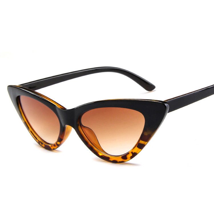 China Retro Vintage Narrow Cat Eye Sunglasses Women Cat Eye Clout Glasses Plastic Frame company